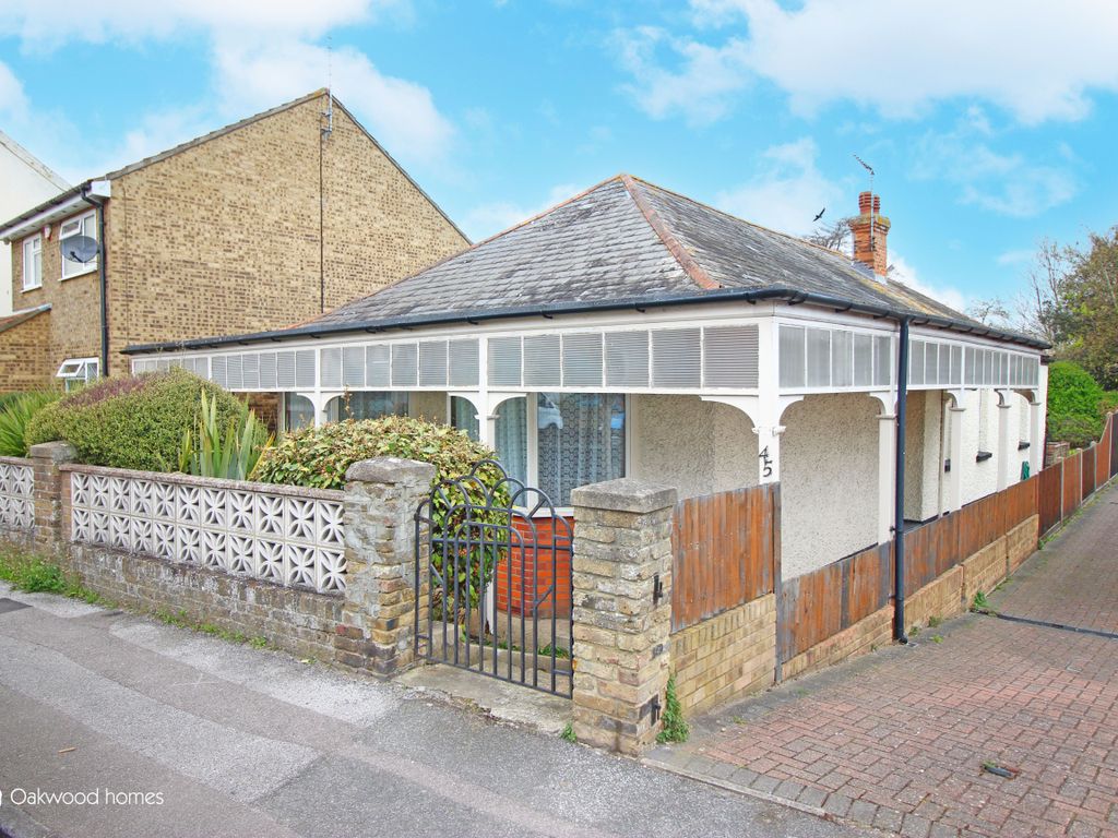 3 bed detached bungalow for sale in West Dumpton Lane, Ramsgate CT11