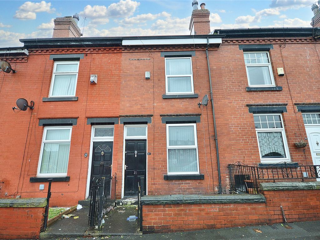 4 bed terraced house for sale in Colwyn View, Holbeck, Leeds LS11, £