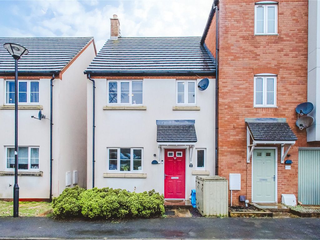 3 bed end terrace house for sale in Delius Close, Redhouse, Swindon