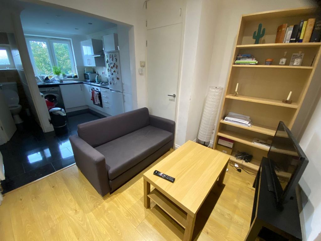 2 bed flat to rent in Burbage Close, London SE1 Zoopla