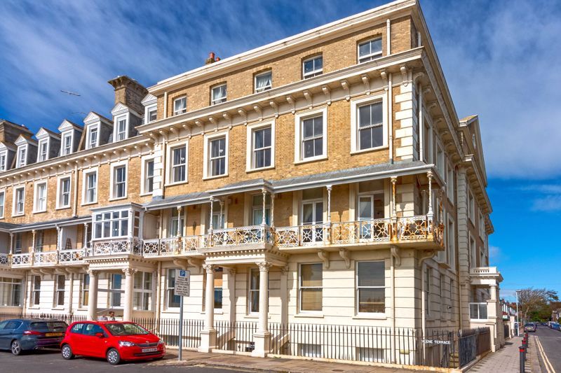 2 bed flat for sale in Heene Terrace, Worthing BN11, £285,000 Zoopla