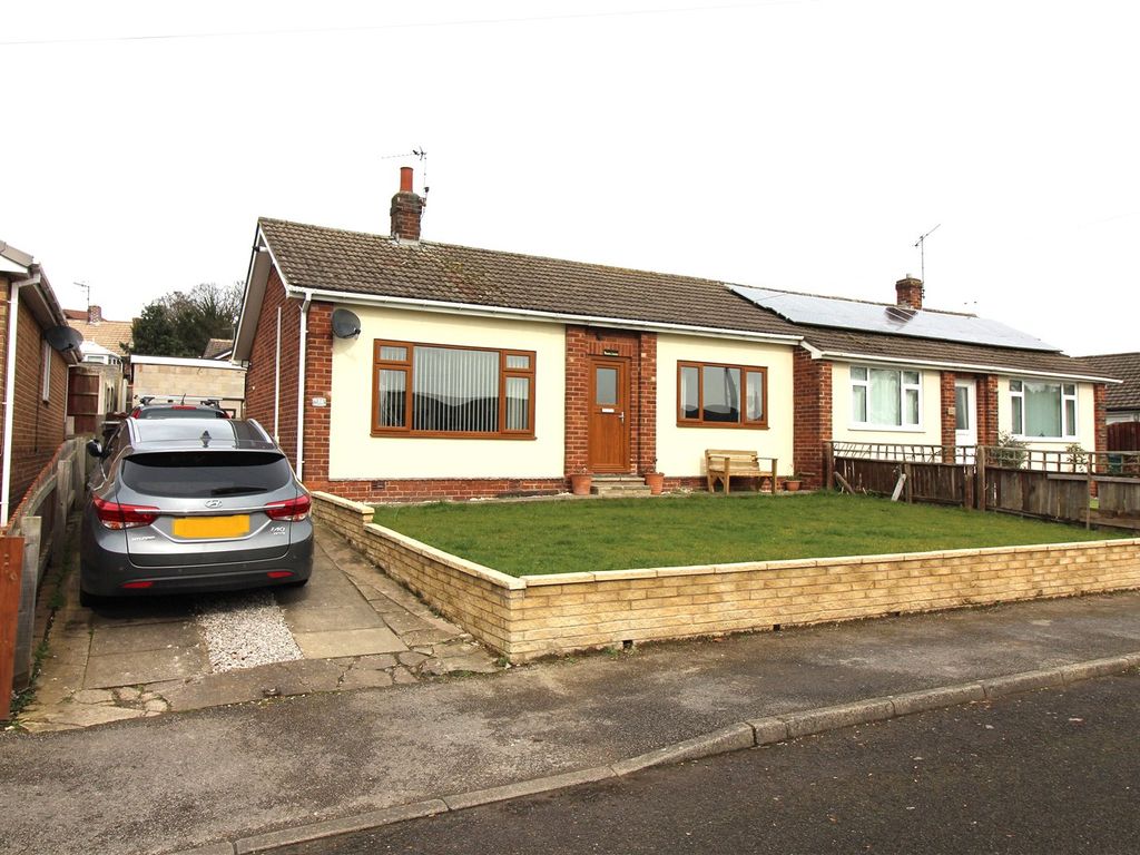 2 bed bungalow for sale in Vicar Crescent, Darfield, Barnsley, South