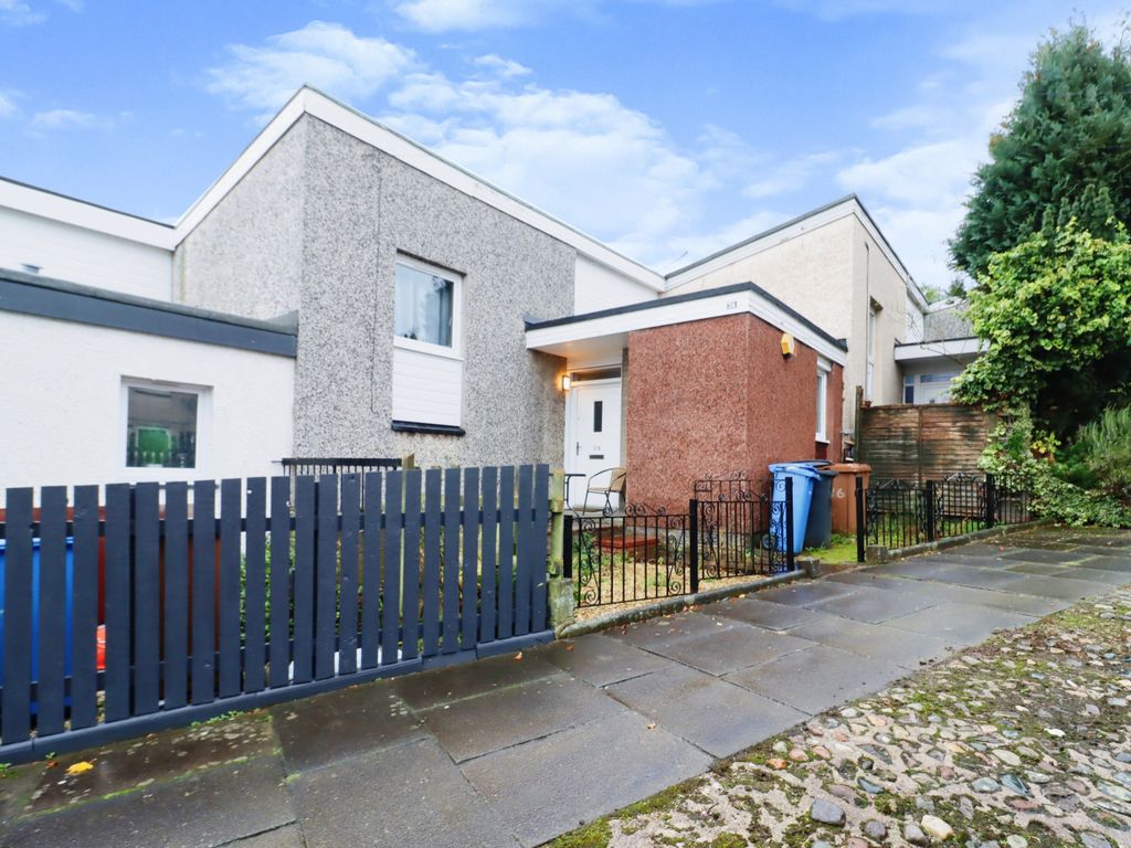 2 bed terraced house for sale in Findhorn Place, Kirkcaldy KY2 Zoopla