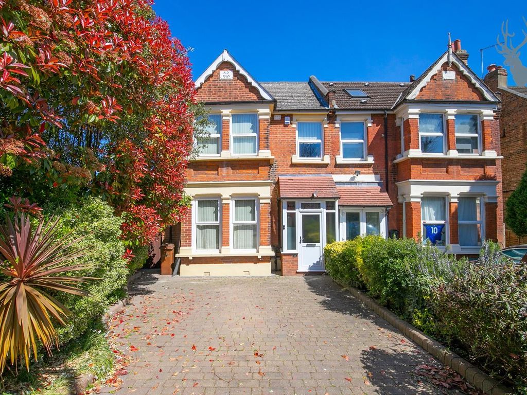 Falmouth Avenue, London E4  