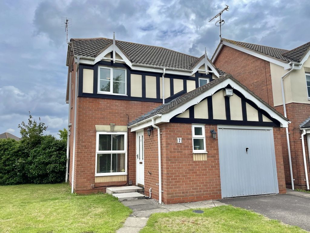 3 bed detached house for sale in Cobbett Road, Thorpe Astley ...