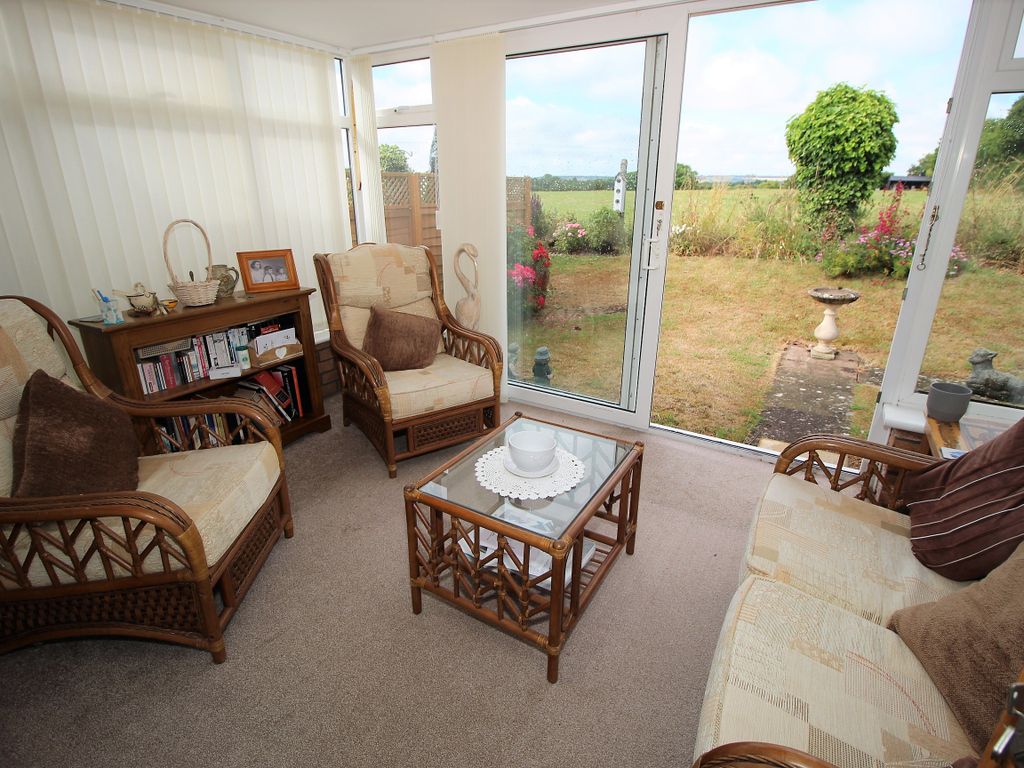 1 bed terraced bungalow for sale in Great Close, Barton, Cambridge CB23