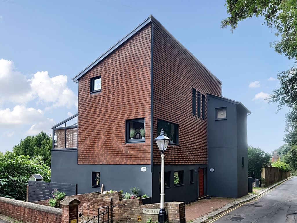 4 bed detached house for sale in Croft Road, Hastings TN34, £900,000