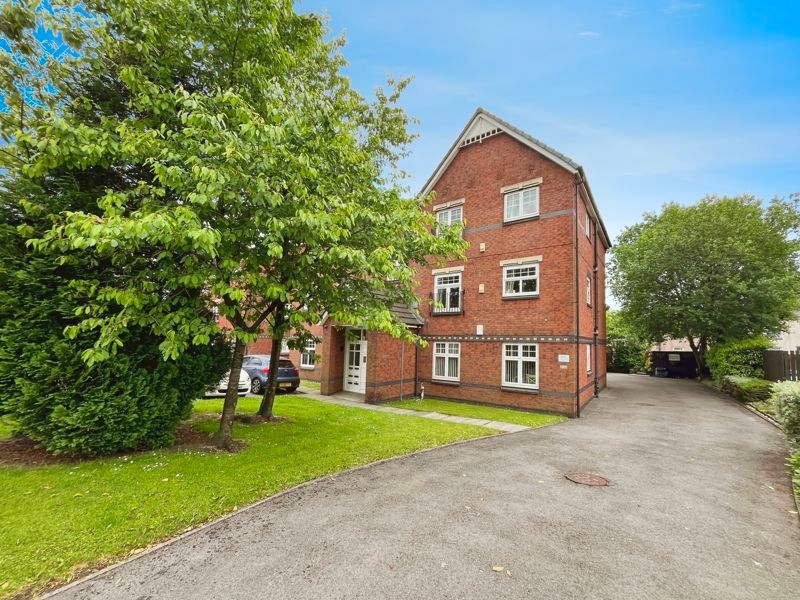 2 bed flat for sale in Dixon Green Drive, Farnworth, Bolton BL4, £