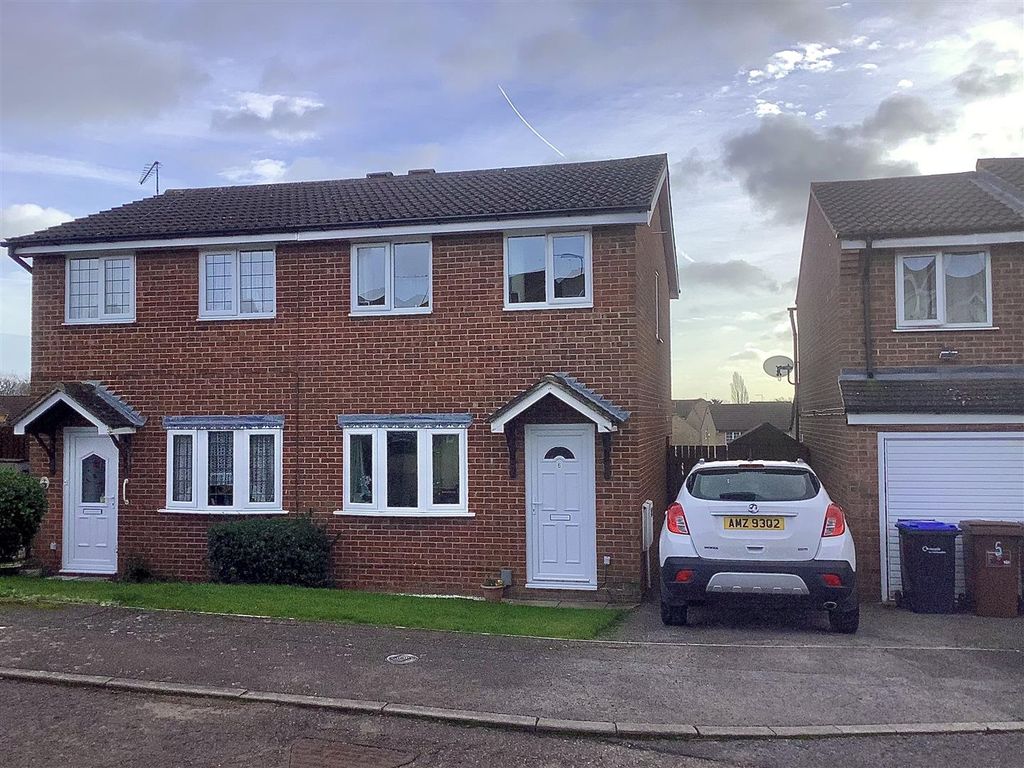 2 bed semidetached house for sale in Sandover, East Hunsbury
