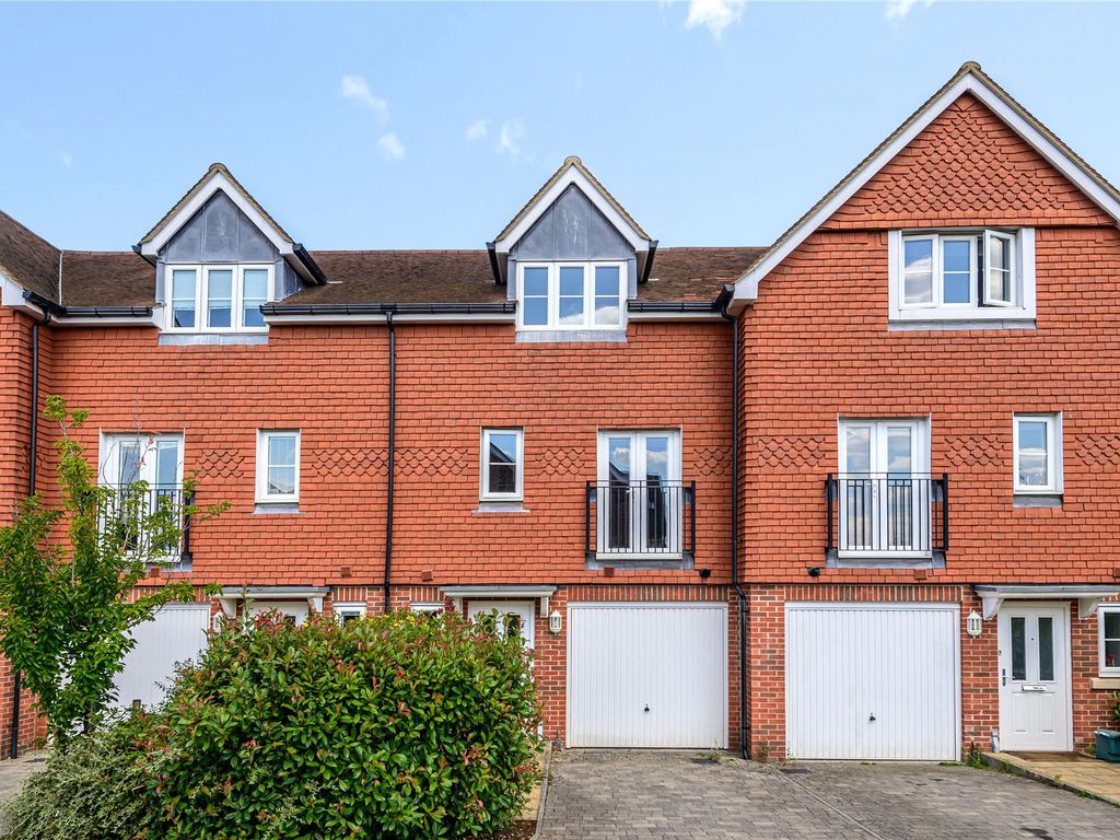 4 bed detached house for sale in Burpham, Guildford, Surrey GU4 Zoopla