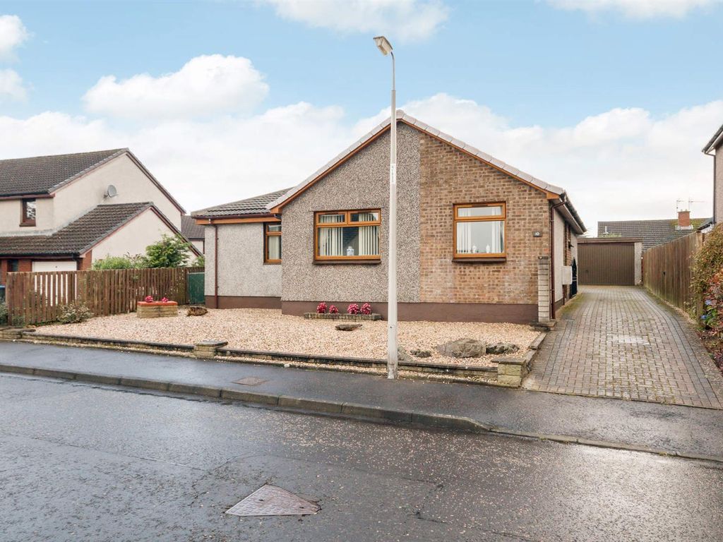 4 bed detached bungalow for sale in Morlich Place, Kinross KY13 Zoopla