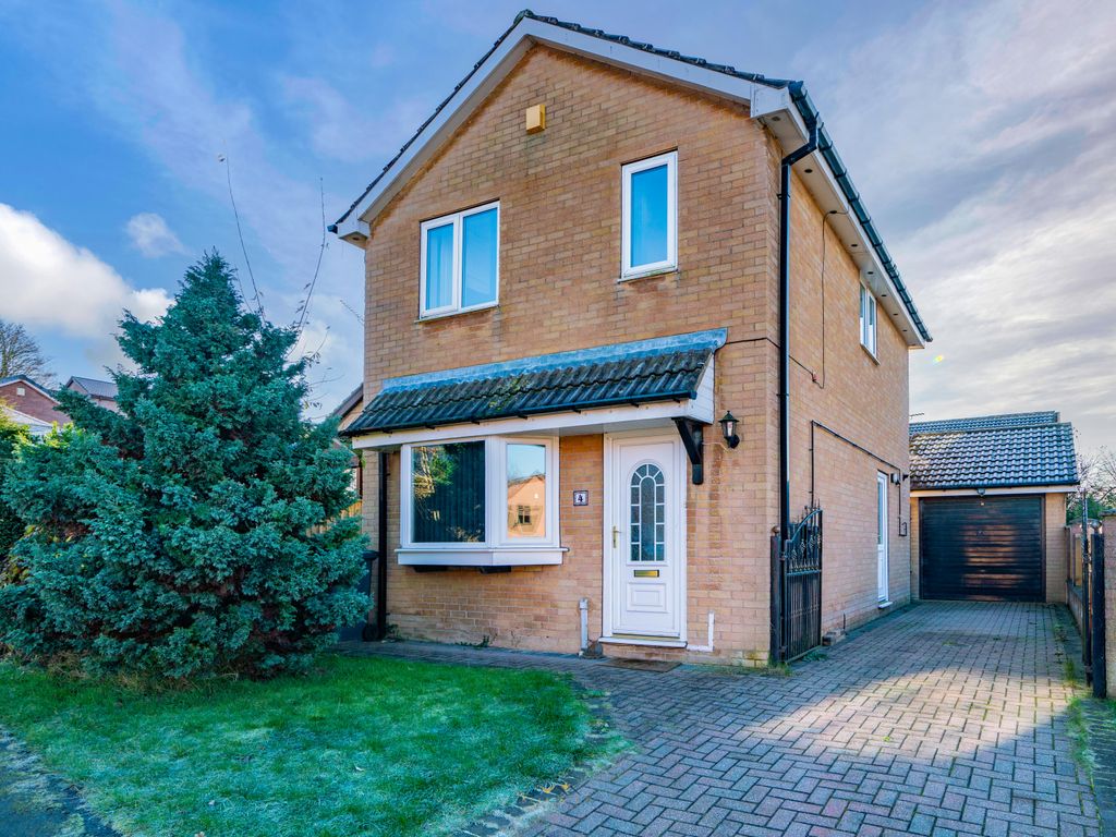 3 bed detached house for sale in Sanctuary Fields, North Anston