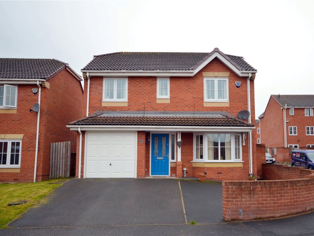 4 bed detached house for sale in Spring Place Court, Mirfield, West