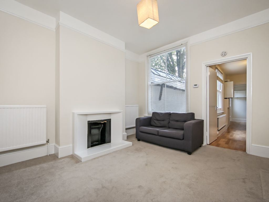 1 bed flat to rent in Rowfant Road, Balham SW17, £1,700 pcm Zoopla