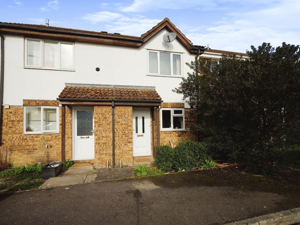 2 bed terraced house for sale in Lysley Close, Pewsham, Chippenham SN15