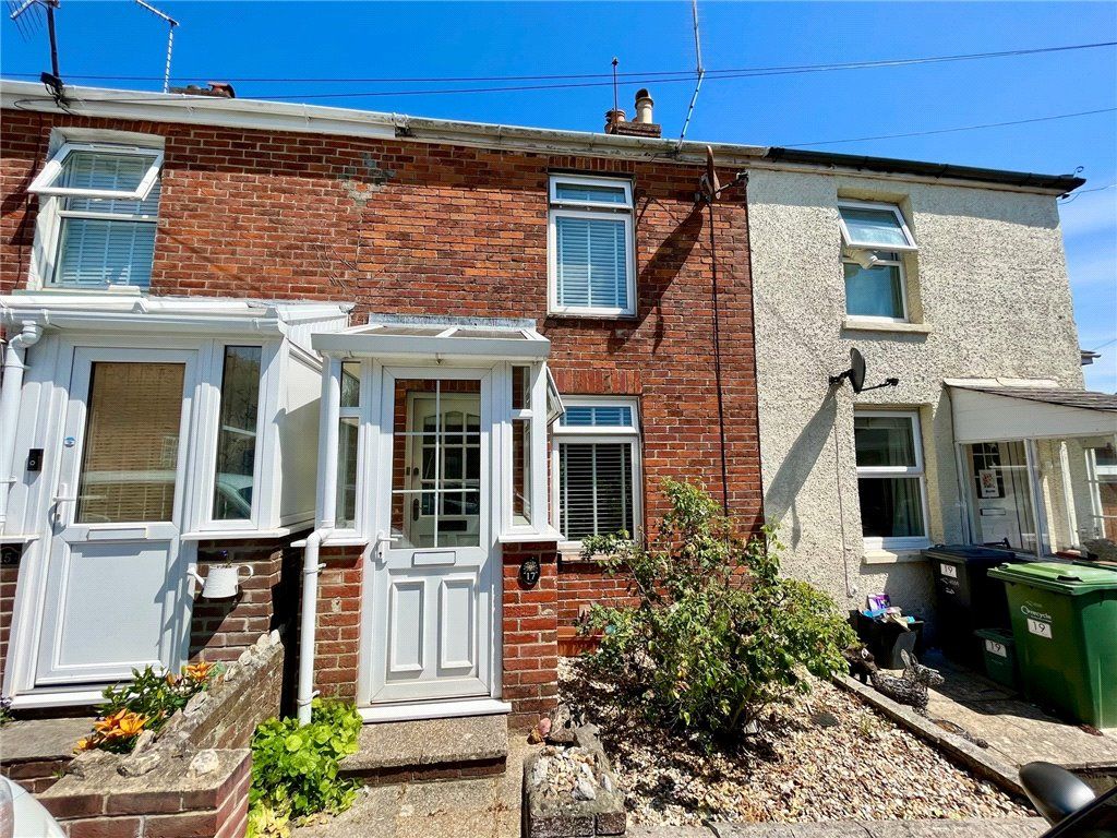 2 bed terraced house for sale in Mitchells Road, Ryde, Isle Of Wight