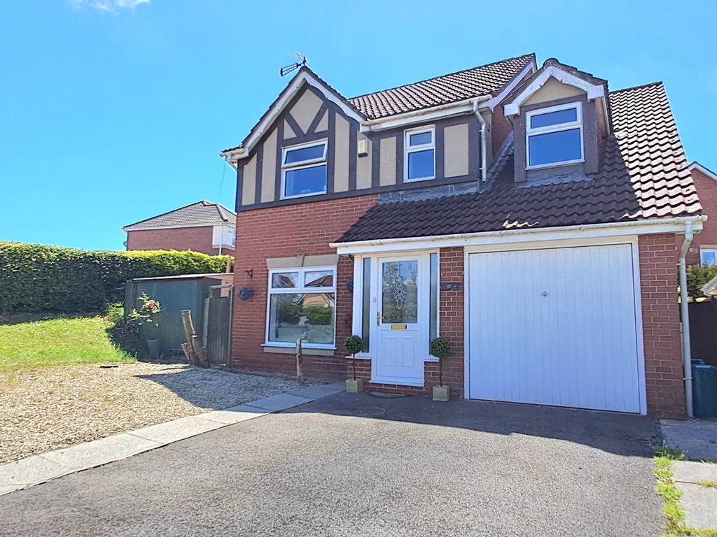 4 bed detached house for sale in Parc Bryn Derwen, Llanharan, Pontyclun