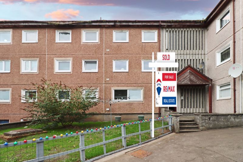 2 bed flat for sale in Don Drive, Craigshill, Livingston EH54, £65,000