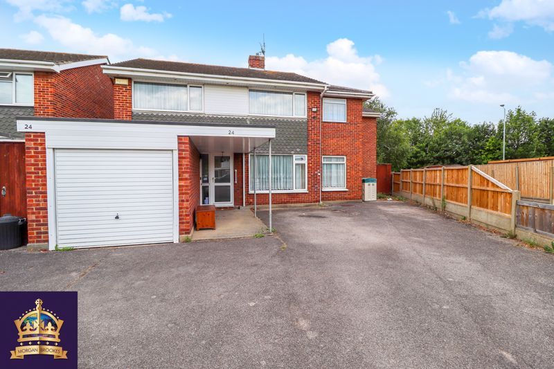 5 bed detached house for sale in Little Thorpe, SouthendOnSea SS1