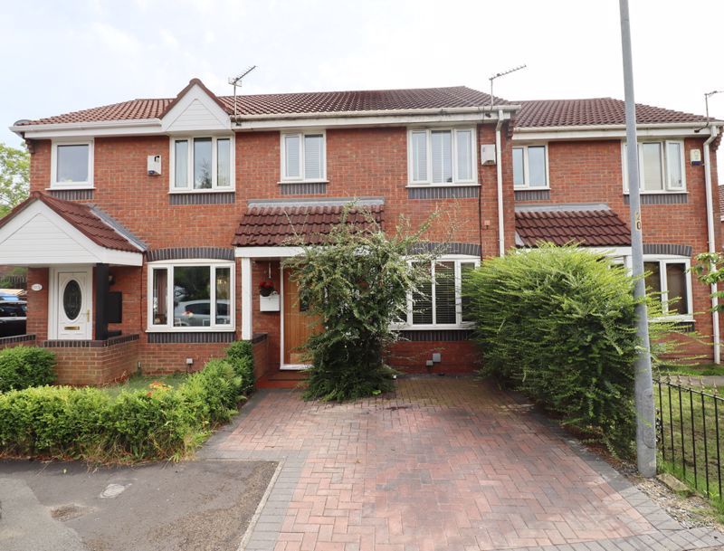 3 bed mews house for sale in Montonmill Gardens, Monton, Eccles M30 Zoopla