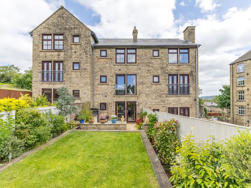 4 bed terraced house for sale in Upper Sunny Bank Mews, Meltham
