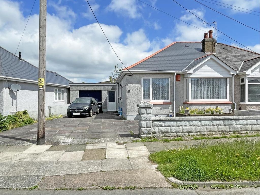 3 bed semidetached bungalow for sale in Bowden Park Road, Crownhill