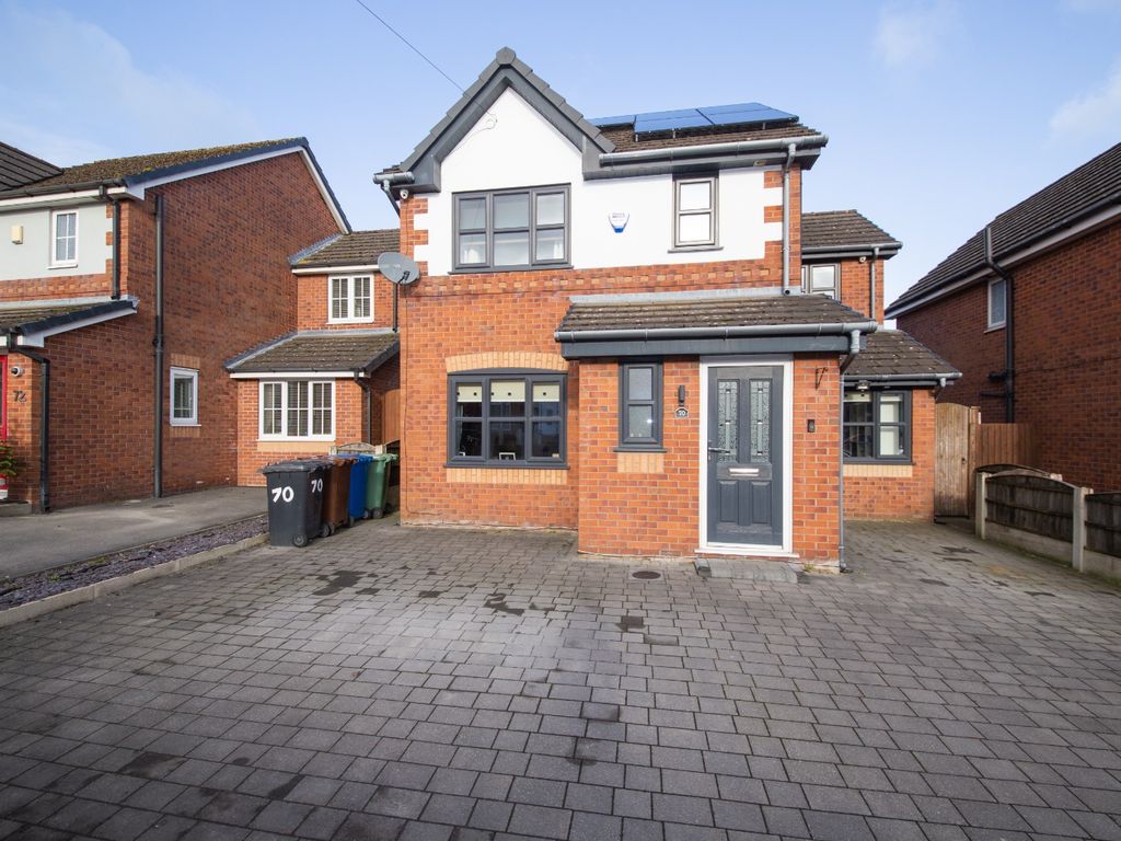 4 bed detached house to rent in Downall Green Road, AshtonIn
