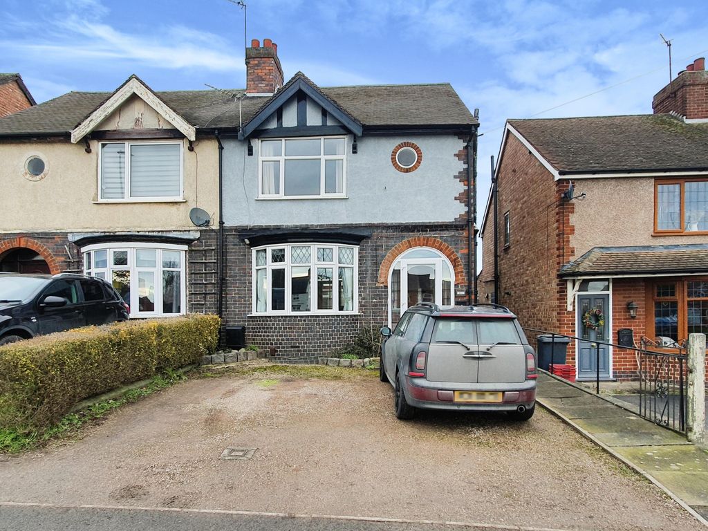 3 bed semidetached house for sale in Grange Road, Hugglescote LE67