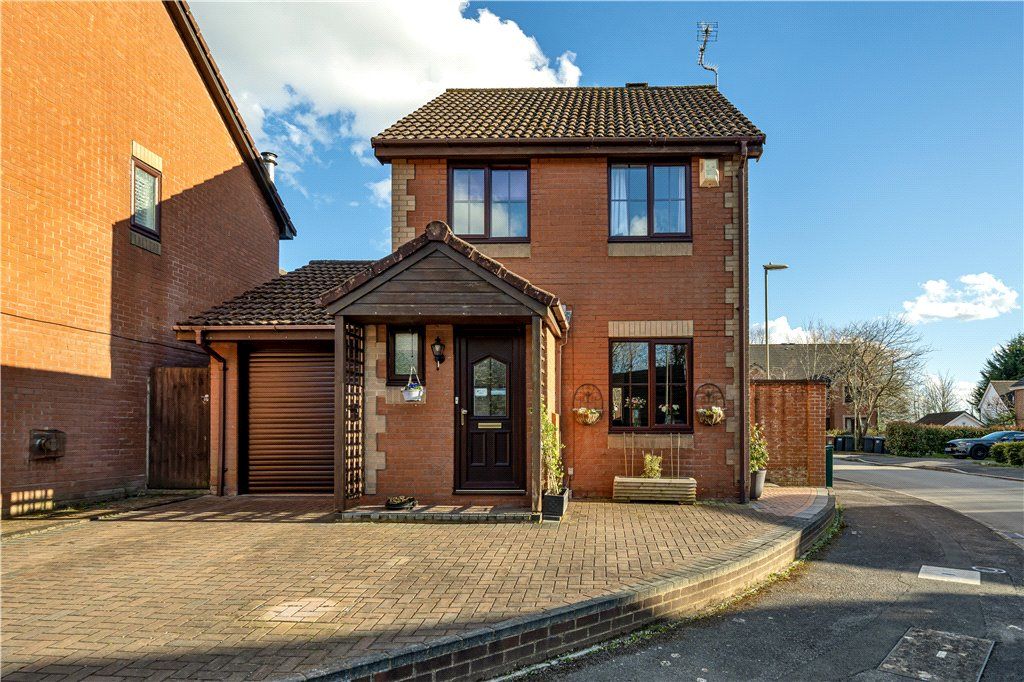 3 bed detached house for sale in Nutfield Road, Rownhams, Southampton