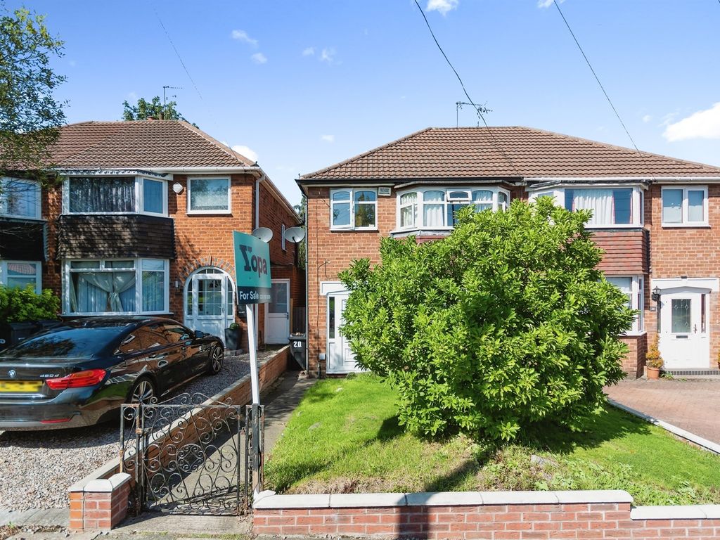 3 bed semidetached house for sale in Hansom Road, Quinton, Birmingham