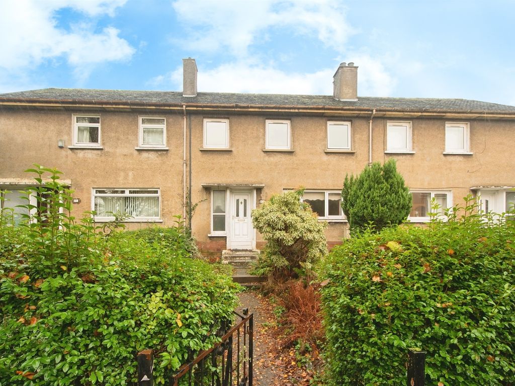3 bed terraced house for sale in Chapelhill Road, Paisley PA2, £100,000