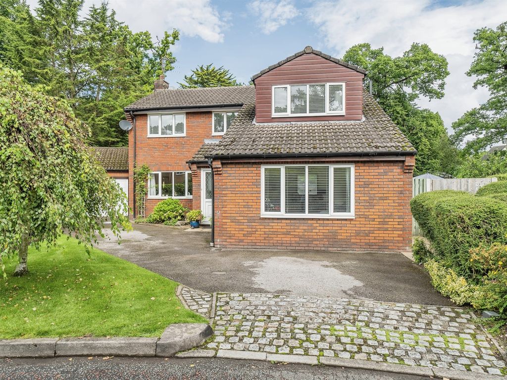 4 bed detached house for sale in Dibbins Green, Bromborough, Wirral