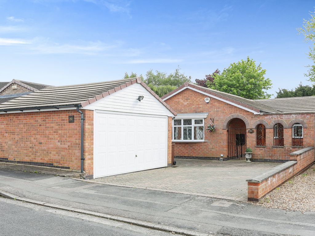 3 bed bungalow for sale in Hungarton Drive, Syston, Leicester LE7, £385,000 Zoopla
