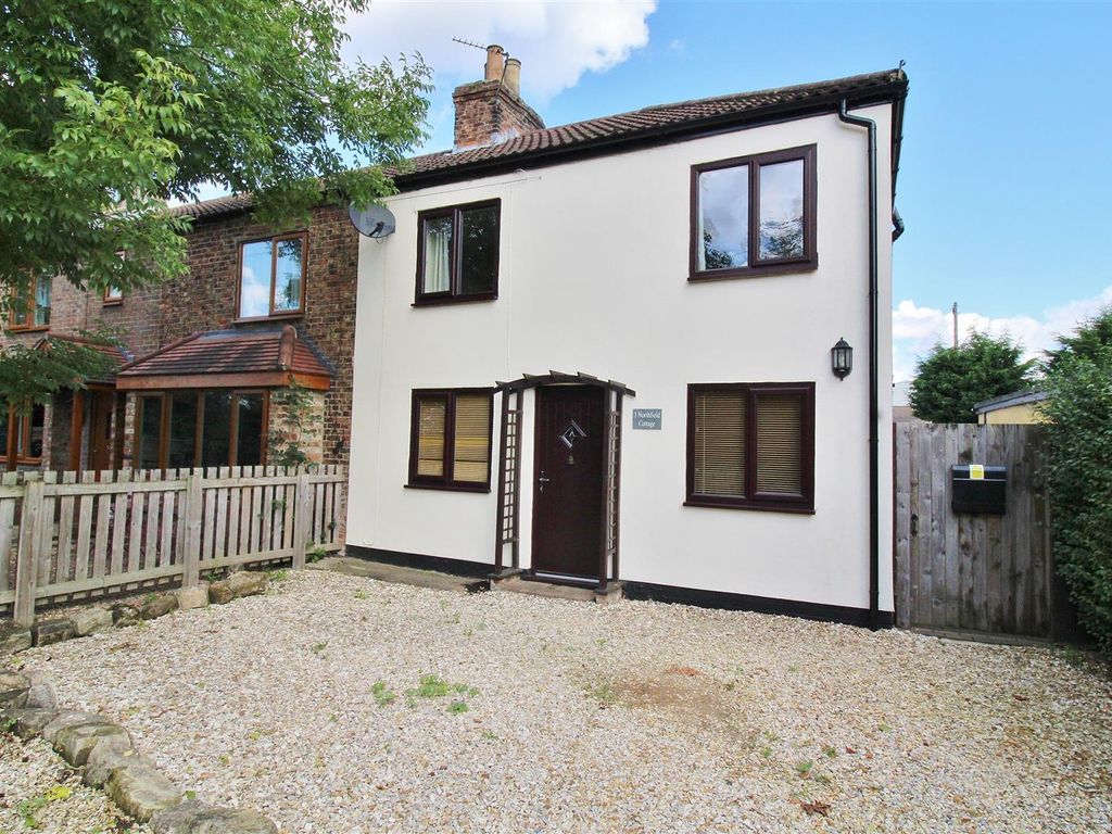 2 bed cottage to rent in Hull Road, Hemingbrough, Selby YO8, £850 pcm