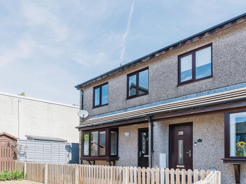 3 bed semidetached house for sale in Forest Park, Lancaster