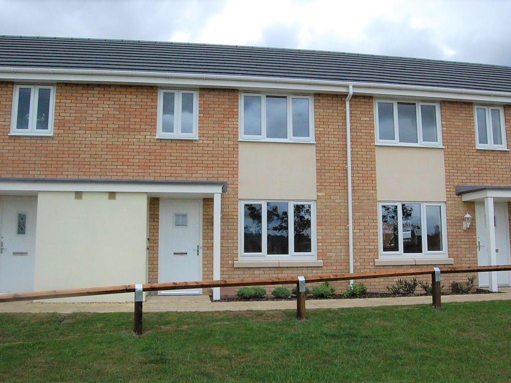 2 bed terraced house for sale in Dunnock Road, Oakley Vale, Corby NN18