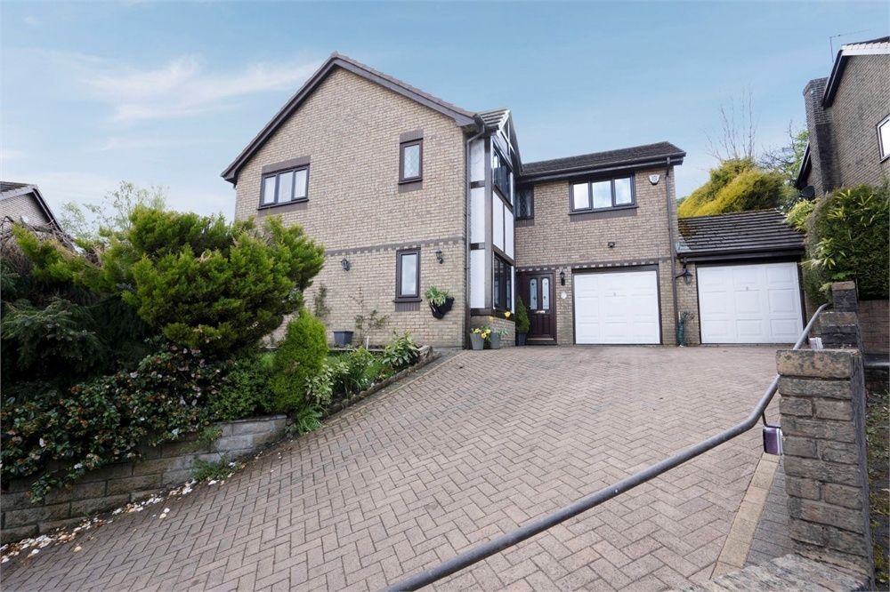 5 bed detached house for sale in Lee Close, Cliviger, Burnley