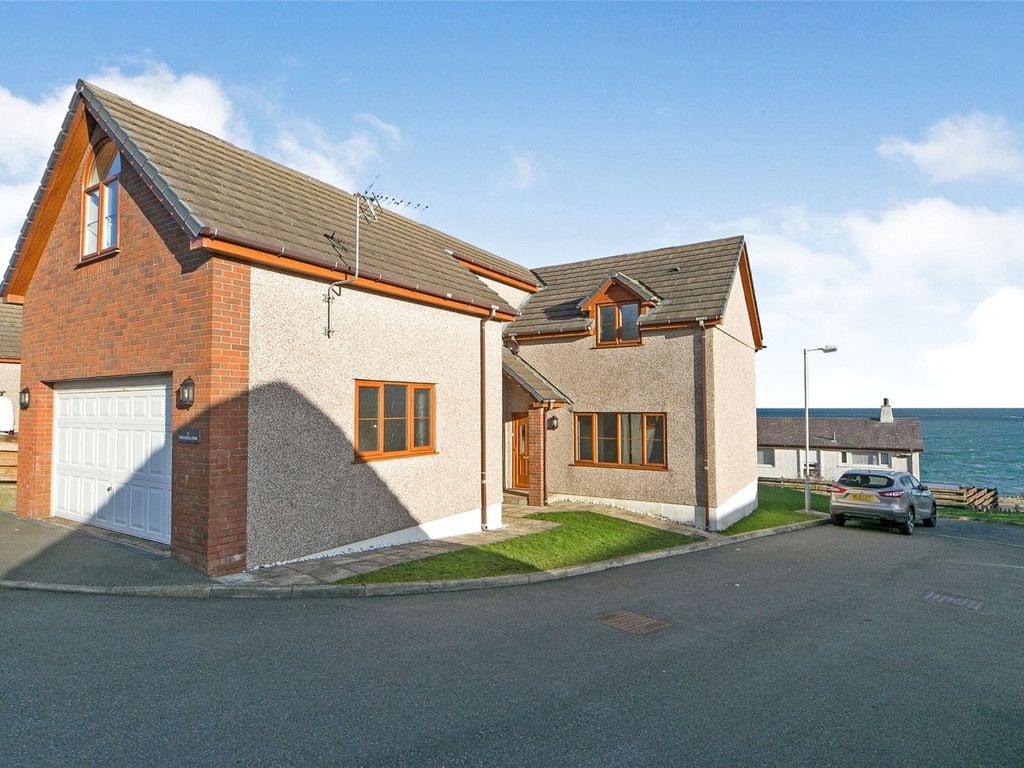 5 bed detached house for sale in Trecastell Park, Glan Y Don Parc, Bull