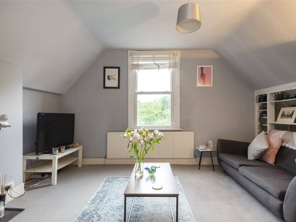1 bed flat for sale in Hermon Hill, Wanstead, London E11 Zoopla
