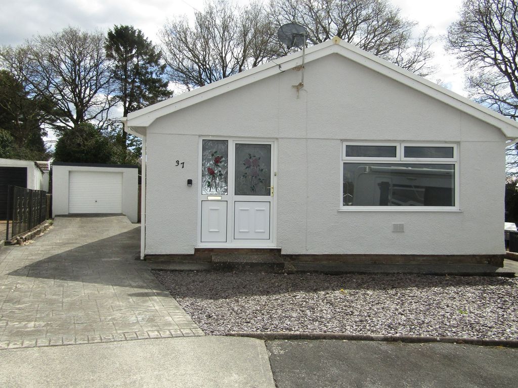 4 bed detached bungalow for sale in Waun Daniel, Rhos, Pontardawe
