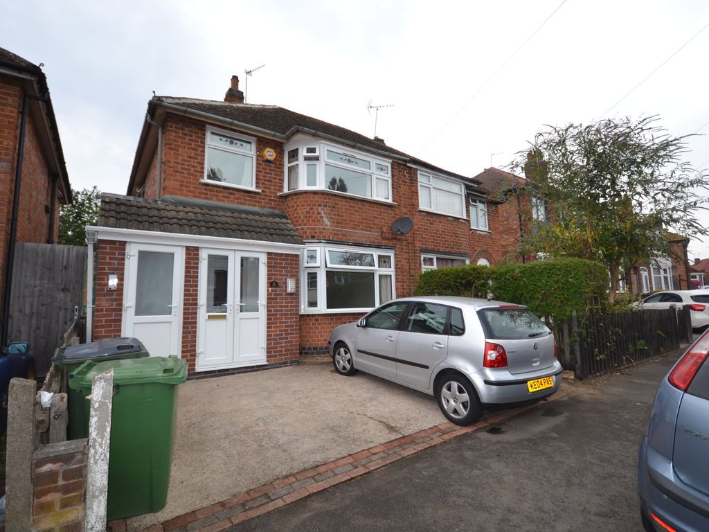 3 bed semidetached house to rent in Ravenhurst Road, Braunstone