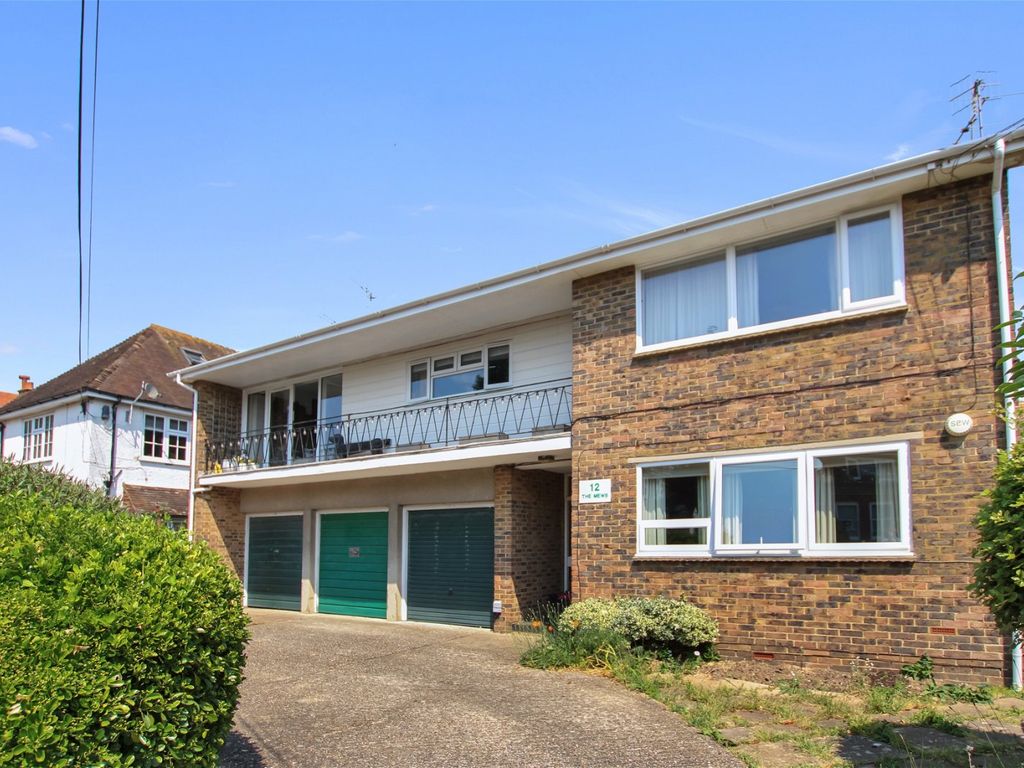 1 bed flat for sale in Shakespeare Road, Worthing, West Sussex BN11