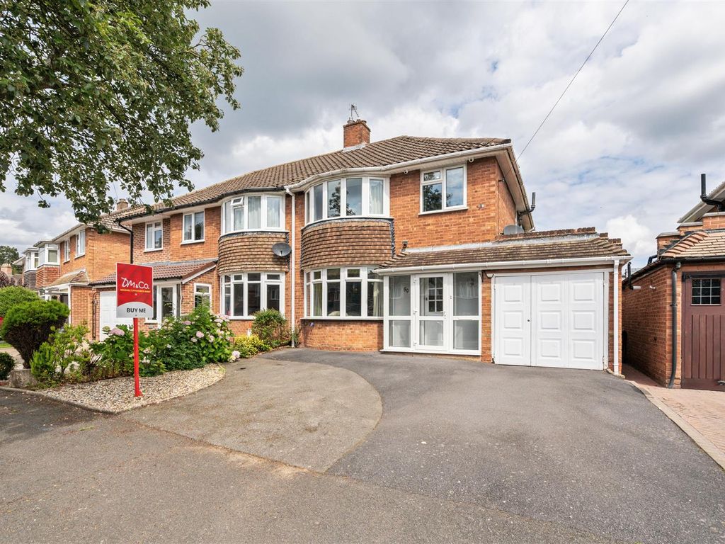 3 bed semidetached house for sale in Henley Crescent, Solihull B91, £
