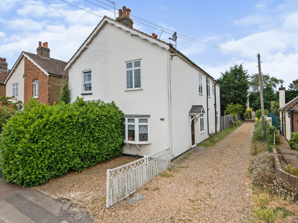 4 bed semidetached house for sale in Watersplash Road, Shepperton TW17 Zoopla