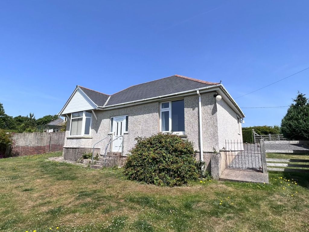 3 bed detached bungalow for sale in Greenways, Port Eynon, Swansea SA3
