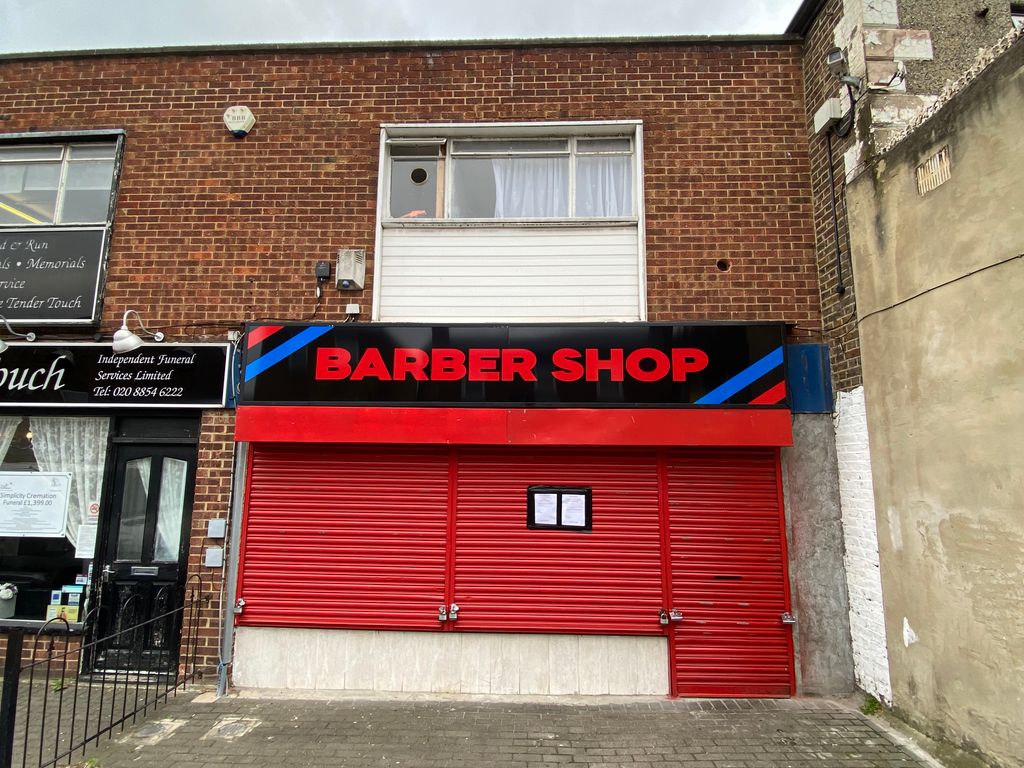 Retail premises to let in Herbert Road, Plumstead SE18, £19,500 pa Zoopla