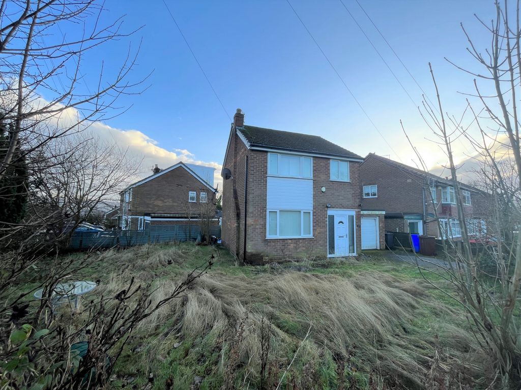 3 bed detached house for sale in Green Lane, Hollingworth SK14 Zoopla