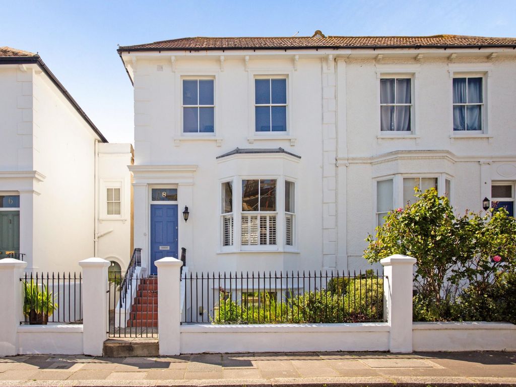 3 bed semidetached house for sale in Osborne Villas, Hove, East Sussex
