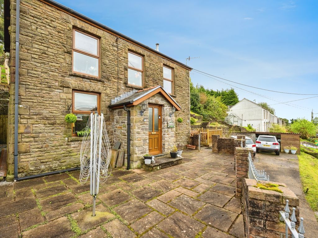 3 bed detached house for sale in Dyffryn Road, Alltwen, Neath Port Talbot SA8, £250,000 Zoopla
