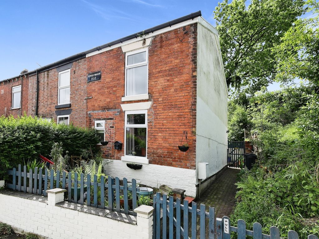 3 bed end terrace house for sale in Weaver Road, Northwich CW8 Zoopla